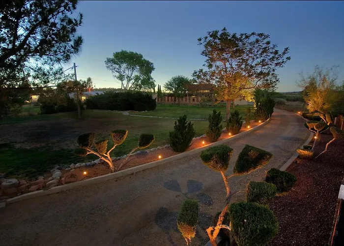 Desert Rose Bed and breakfast